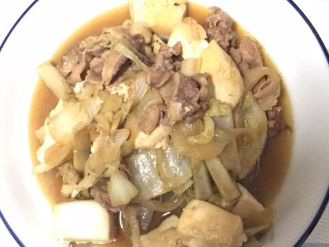 牛肉と豆腐と野菜のすき焼き風煮